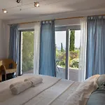 Ionian Dream Frínion